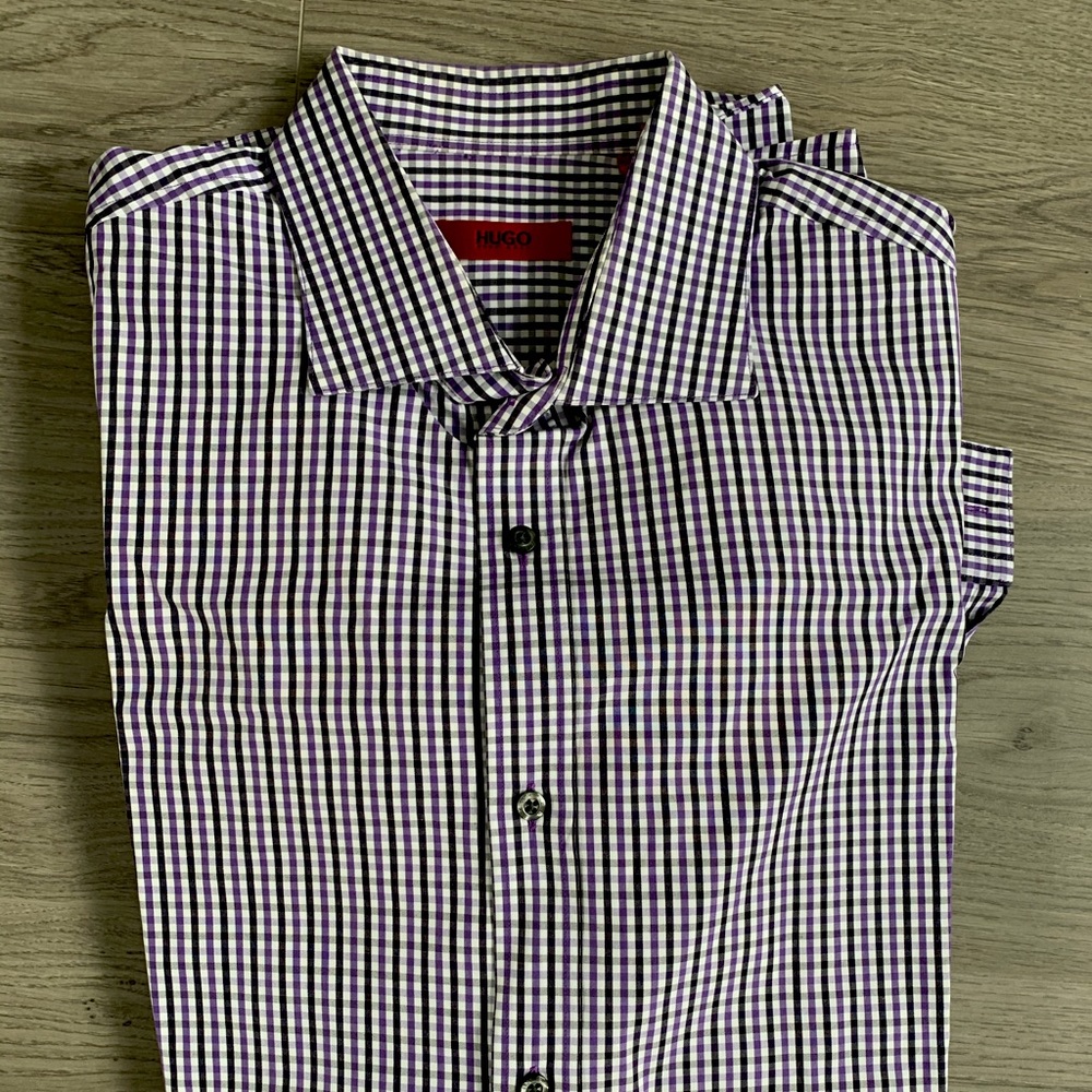 Men’s Hugo Boss checkered shirt